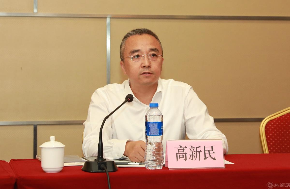 04-市教委人事处一级调研员高新民-开班讲话.JPG